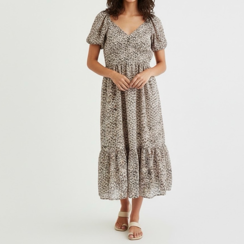 Mimi Chica Floral Midi Peasant Dress Medium